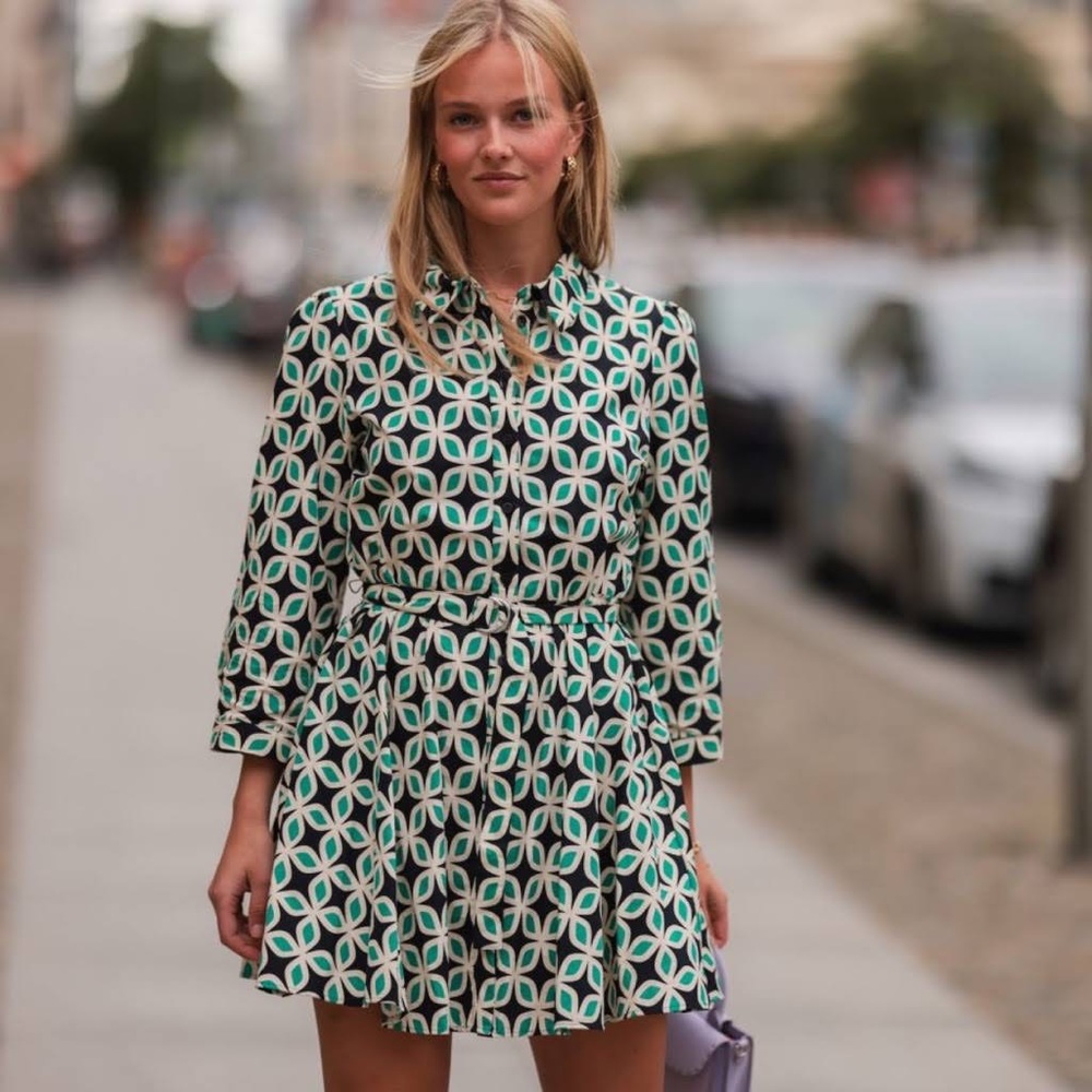 Zara Printed Dress with Belt size Medium - Picture 13 of 13